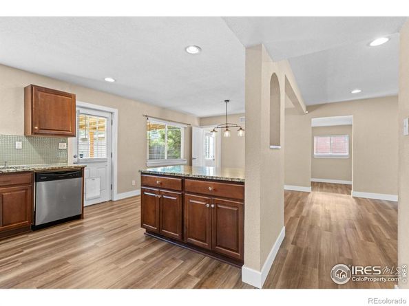 1170 Racine Street, Aurora CO 80011