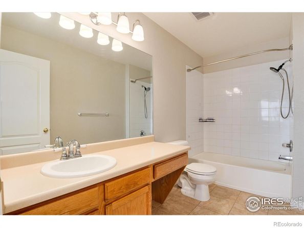 1419 Red Mountain Drive 15, Longmont CO 80504