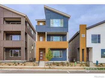 1585 W 166th Avenue