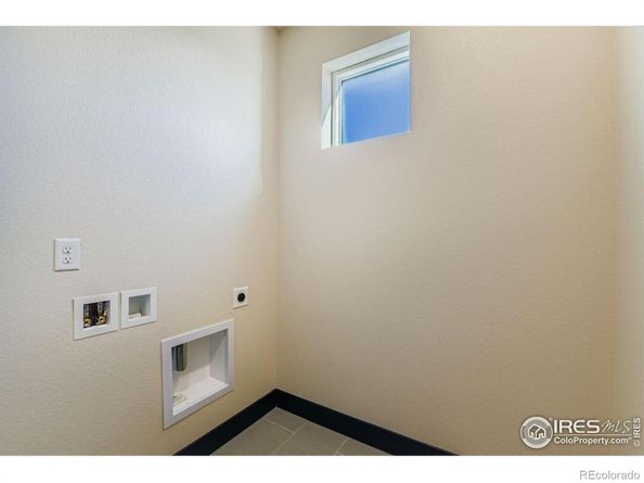 1768 Peak Loop, Broomfield CO 80023