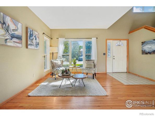 8009 James Court, Niwot CO 80503
