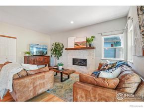 8009 James Court, Niwot CO 80503