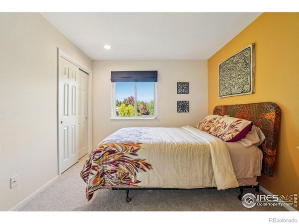 8009 James Court, Niwot CO 80503