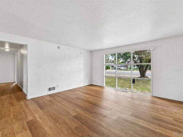 729 Havana Street, Aurora CO 80010