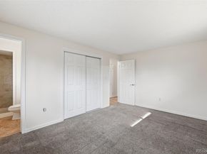 1042 S Holland Court, Lakewood CO 80226