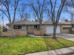 1042 S Holland Court, Lakewood CO 80226