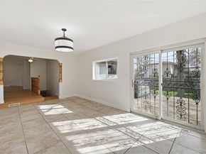 1042 S Holland Court, Lakewood CO 80226