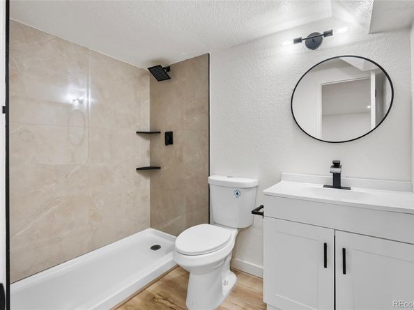 Undisclosed Address #6750898, Aurora CO 80013