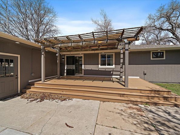 1746 Shavano Street, Longmont CO 80504