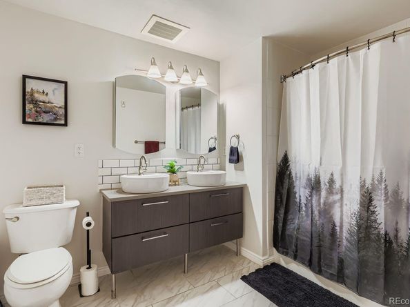 1975 N Grant Street 221, Denver CO 80203