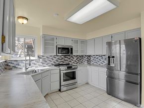 2585 S Truckee Way, Aurora CO 80013