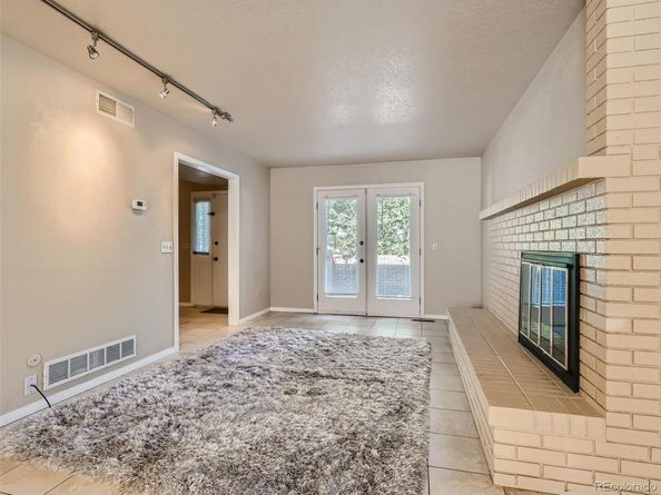 3540 E 5th Avenue, Denver CO 80206