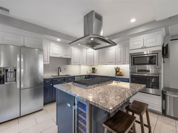 800 Steele Street, Denver CO 80206