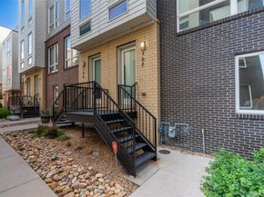 3425 Larimer Street 107, Denver CO 80205