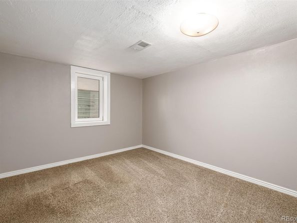 6598 S Logan Street, Centennial CO 80121
