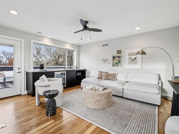 2825 Stout Street, Denver CO 80205