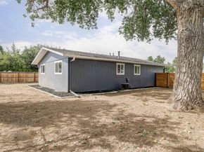 9 Seattle Lane, Longmont CO 80501
