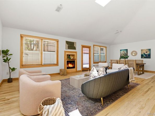 1034 N Logan Street 2S, Denver CO 80203