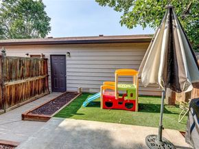 3572 S Kittredge Street B, Aurora CO 80013