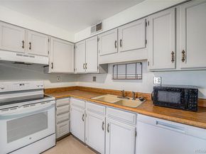 8870 W Jewell Avenue 11, Lakewood CO 80232