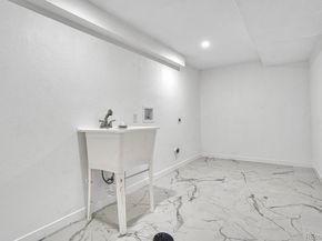 1420 S Ivy Way, Denver CO 80224