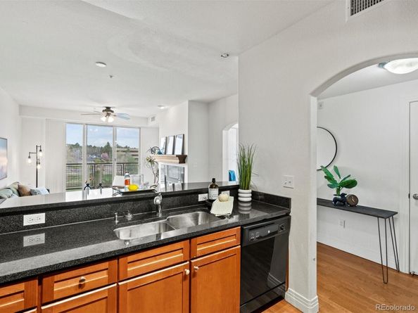 9019 E Panorama Circle D320, Englewood CO 80112