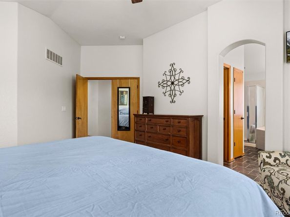 22463 E Weaver Drive, Aurora CO 80016