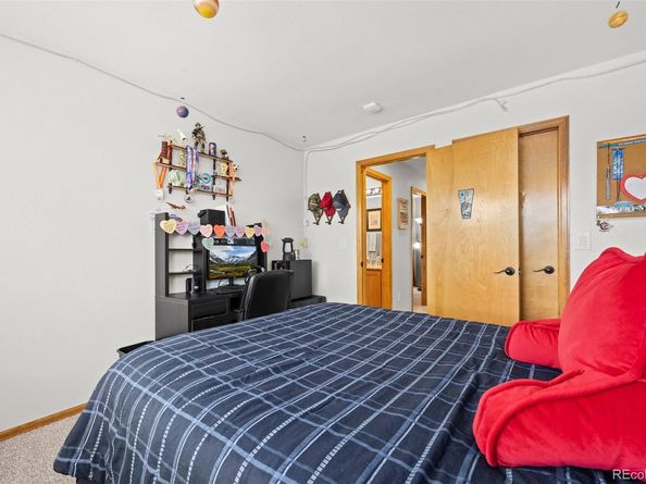 22463 E Weaver Drive, Aurora CO 80016
