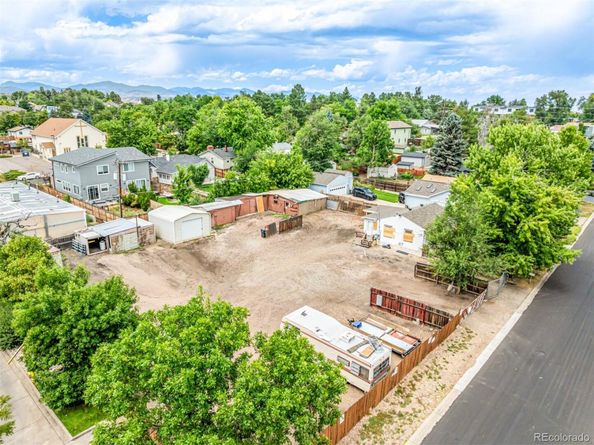 1555 Swadley Street, Lakewood CO 80215