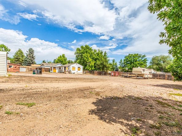 1555 Swadley Street, Lakewood CO 80215
