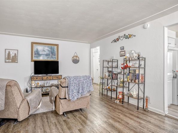 1231 Akron Street, Aurora CO 80010