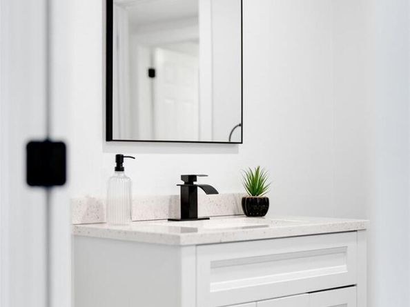 558 S Field Court, Lakewood CO 80226