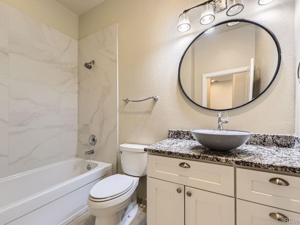 5677 S Park Place A308, Englewood CO 80111