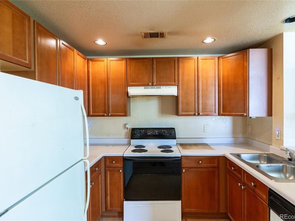 2678 Syracuse Street 205, Denver CO 80238