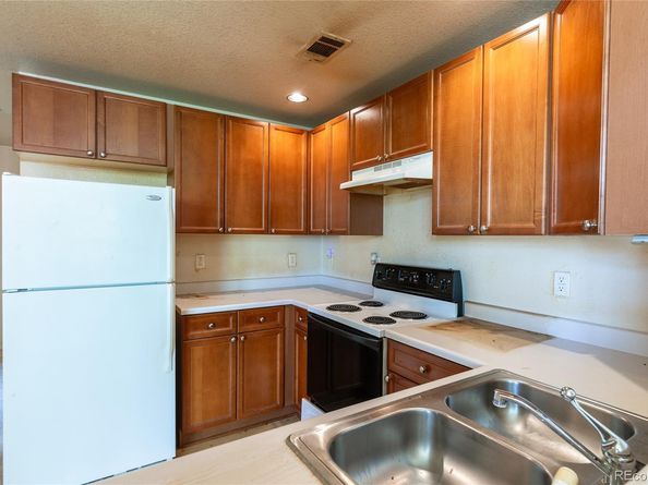 2678 Syracuse Street 205, Denver CO 80238