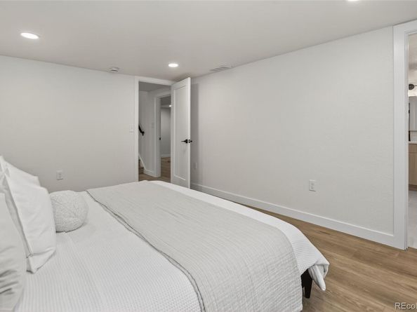 3724 E Nielsen Lane, Denver CO 80210