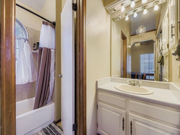 8878 W Plymouth Avenue, Littleton CO 80128