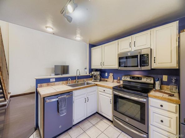 8878 W Plymouth Avenue, Littleton CO 80128