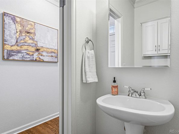 918 Ivanhoe Street, Denver CO 80220