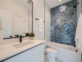 2118 Applewood Drive, Lakewood CO 80215