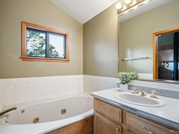 Undisclosed Address #8237538, Golden CO 80401