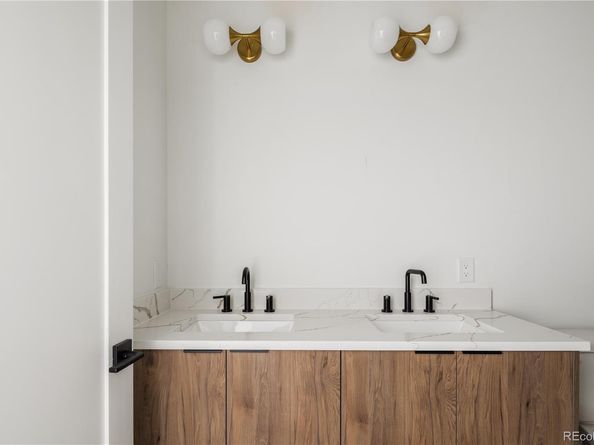 Undisclosed Address #8239588, Denver CO 80212