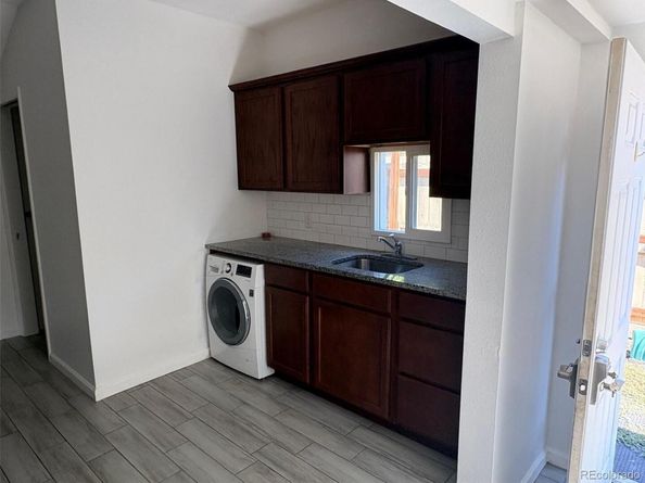 985 Xavier Street, Denver CO 80204