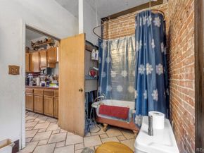 Undisclosed Address #2792196, Denver CO 80216