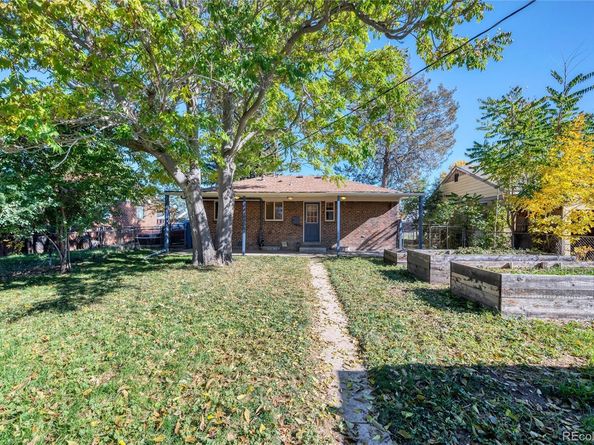 2675 Pontiac Street, Denver CO 80207