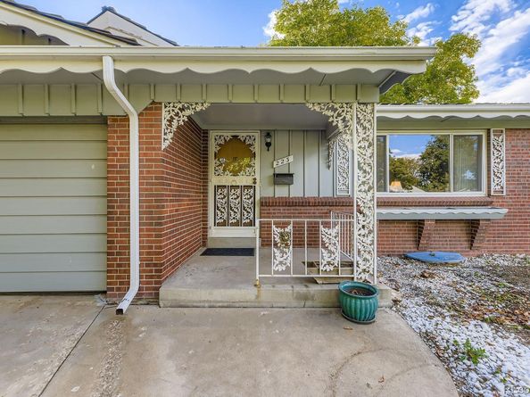 223 Nome Street, Aurora CO 80010