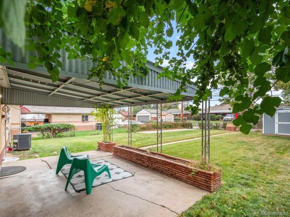 3550 Holly Street, Denver CO 80207