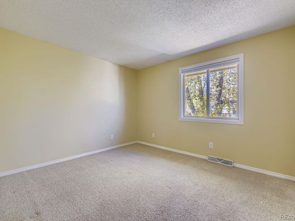 2125 S Yarrow Street, Lakewood CO 80227