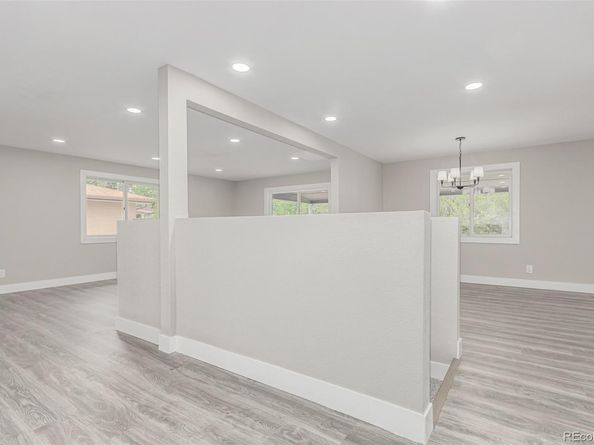 472 Jamaica Street, Aurora CO 80010