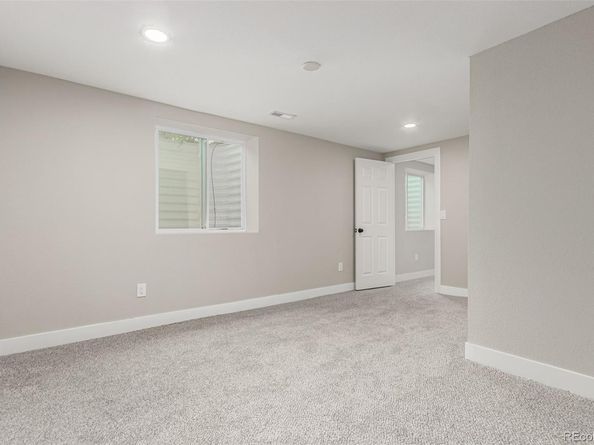 472 Jamaica Street, Aurora CO 80010